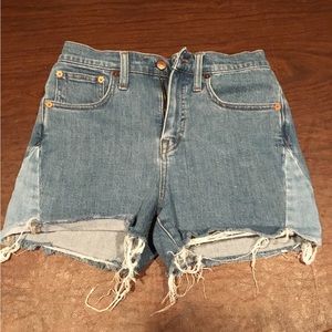 Madewell high waisted size 24 denim shorts, detailed sides